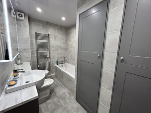 Photo 18- click for photo gallery